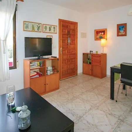 2 Bedroom Stunning In Santa Pola